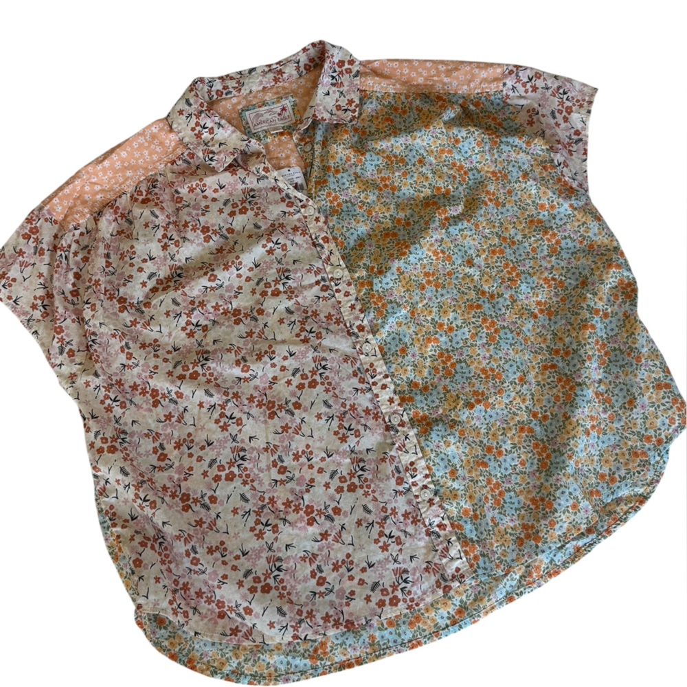 American Eagle ladies flower cap sleeve button down blouse size Large NEW